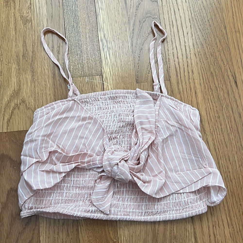 American eagle crop top